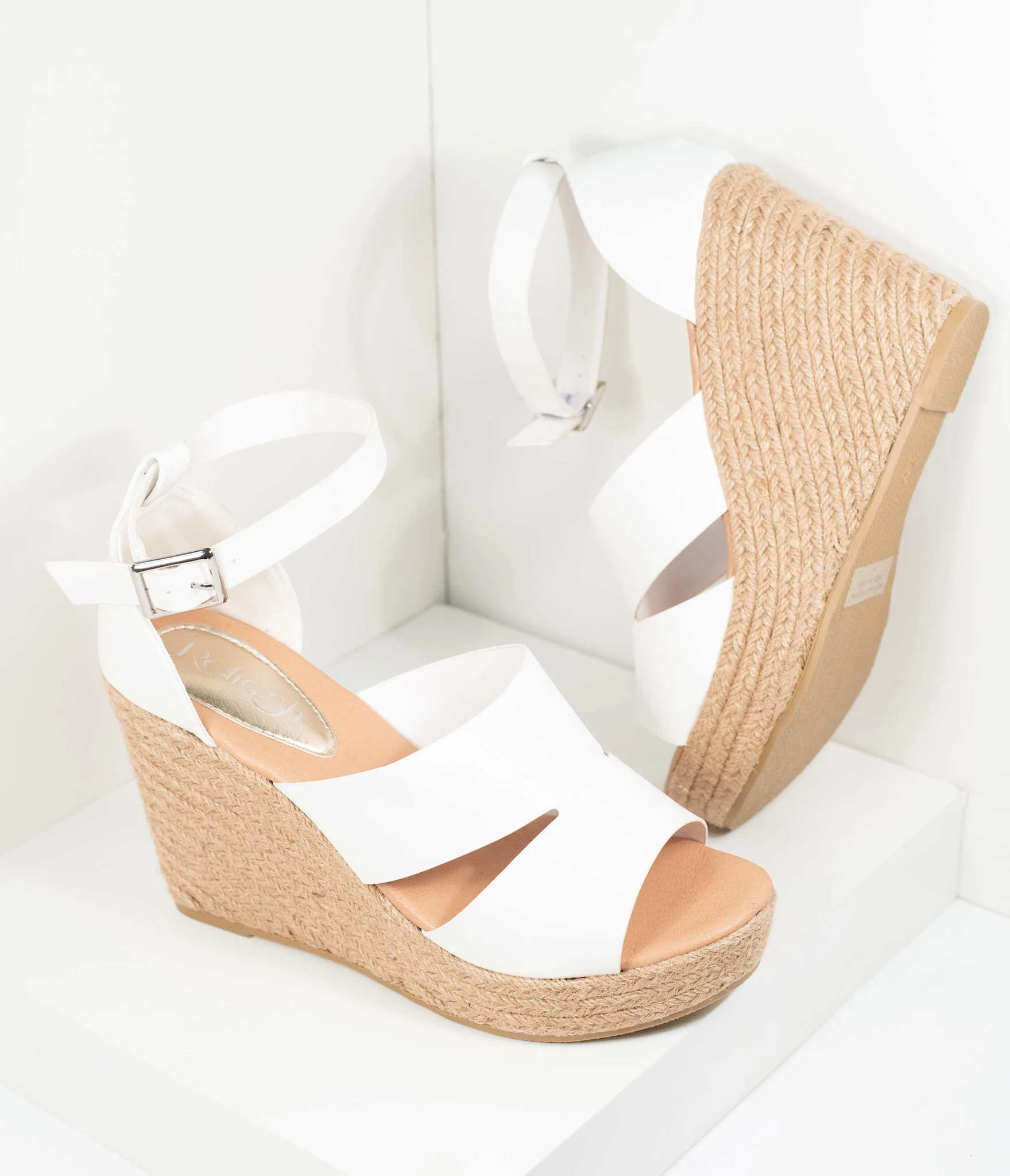 Beach Must-Haves and Quick Tips on Refreshing Your Wardrobe