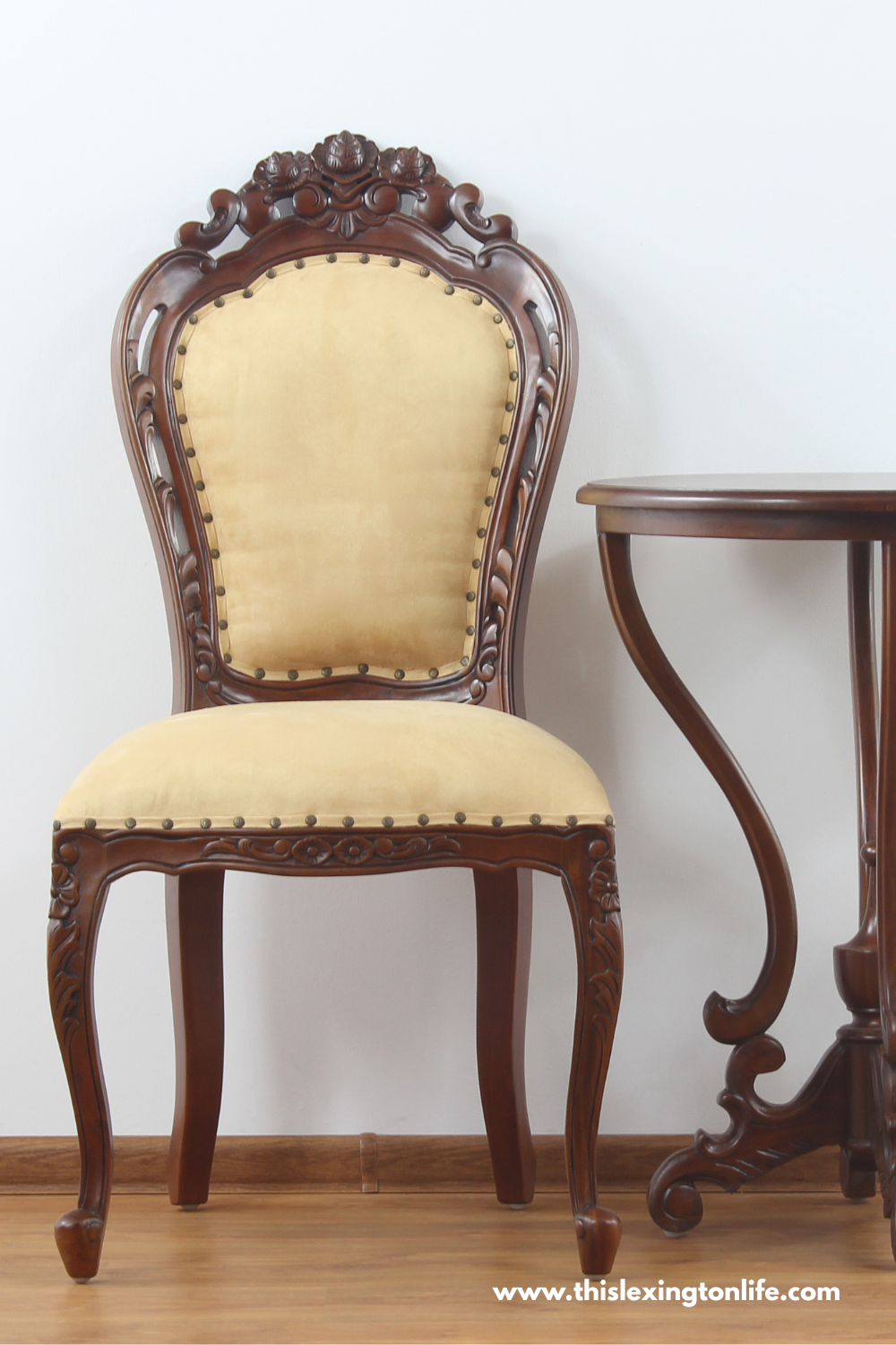 How to Find the Perfect Vintage Furniture for Your Home